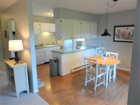 50 Twin Oaks Terrace South Burlington VT 05403