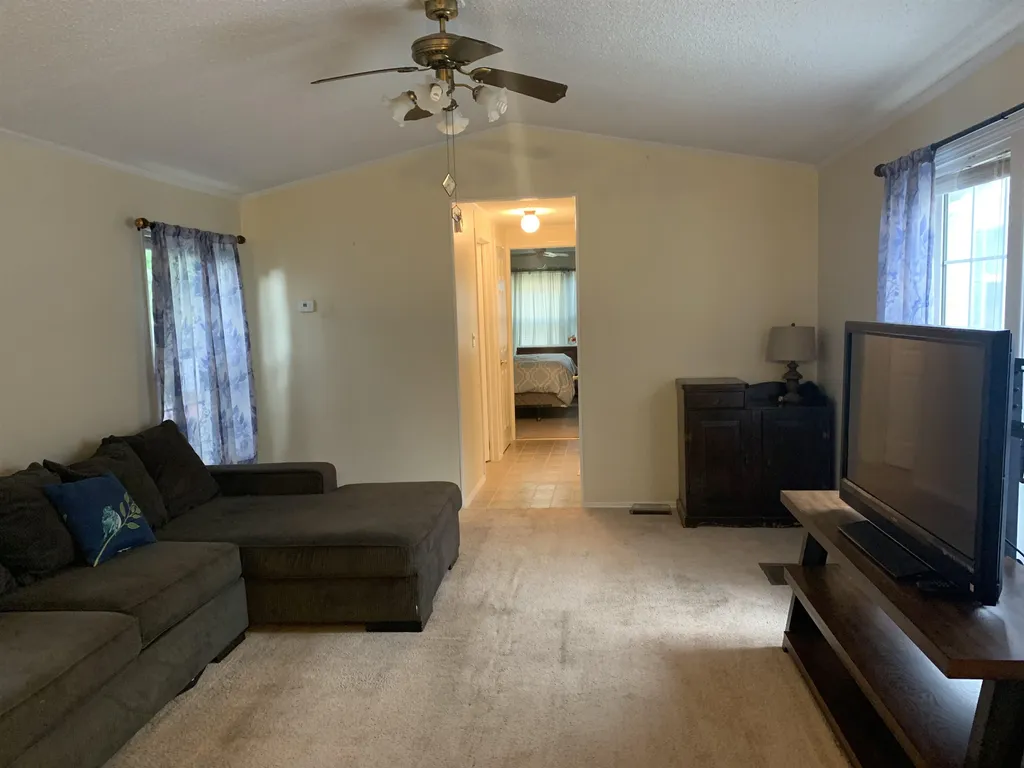 48 Adams Park Rye NH 03870