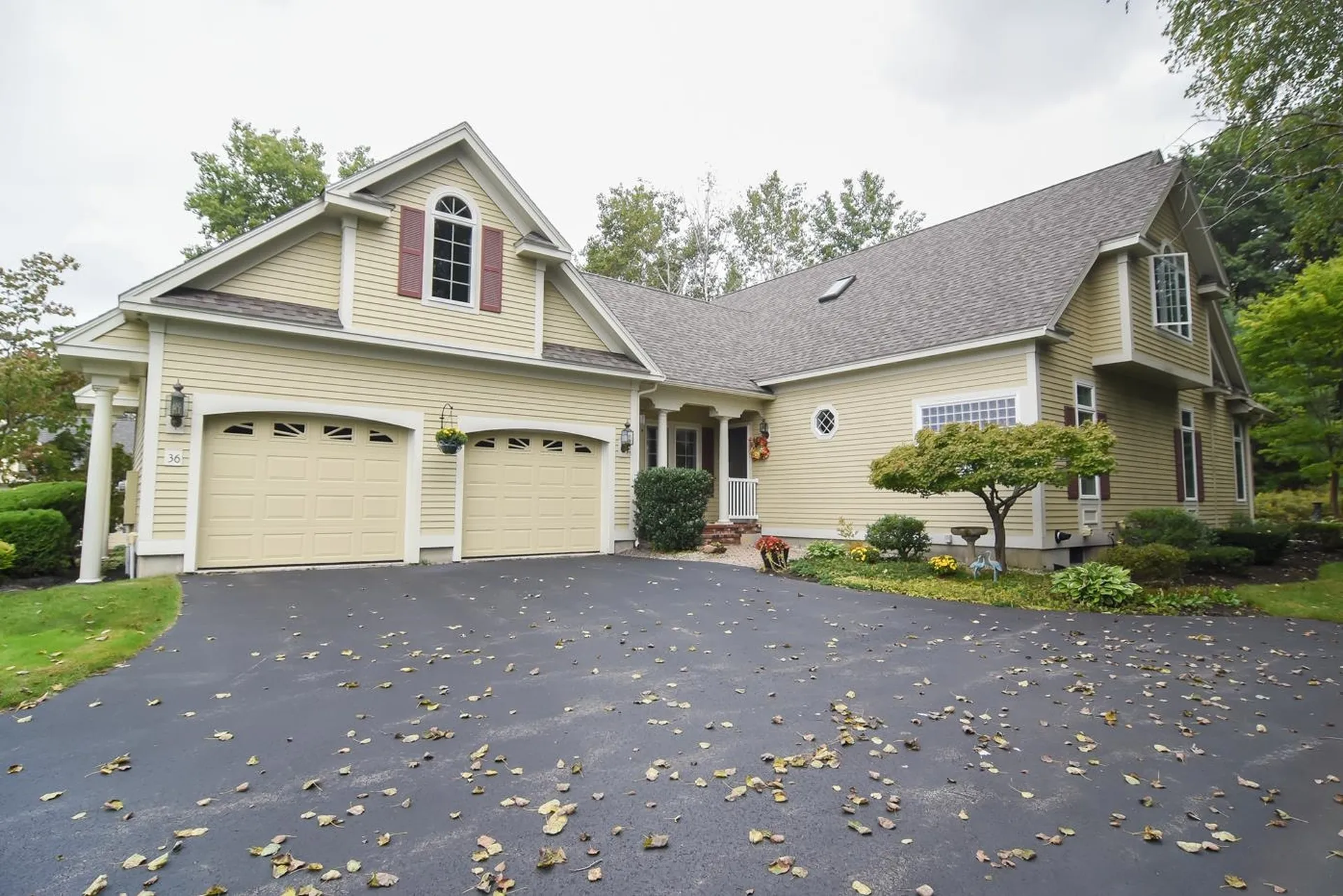 36 Hawkins Glen Drive Salem NH 03079