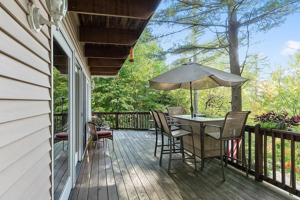 331 Hemlock Drive Gilmanton NH 03237
