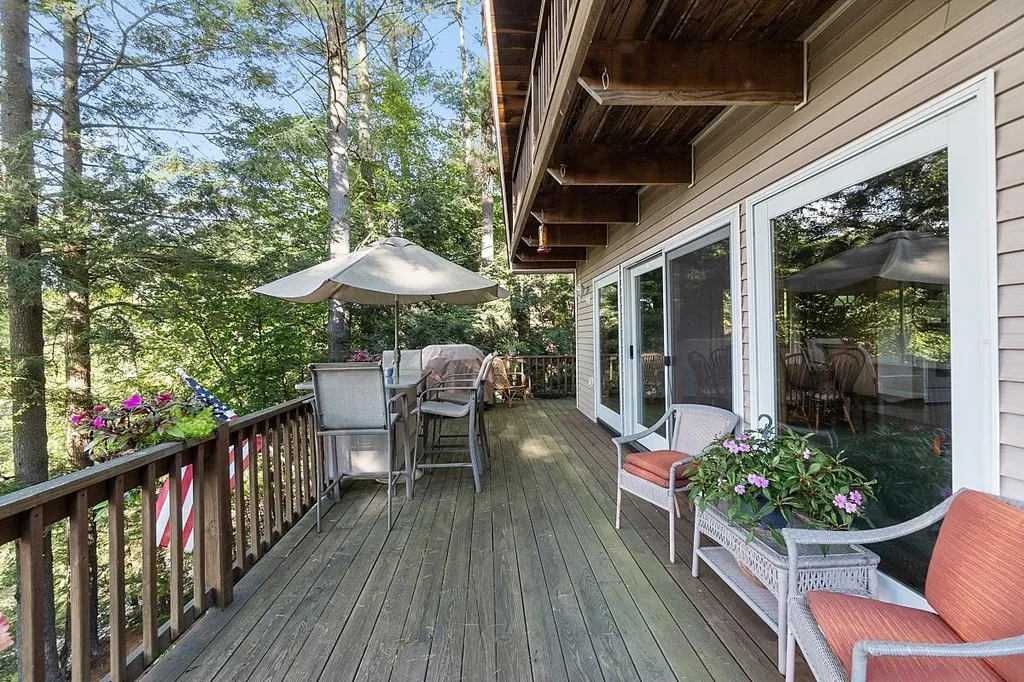 331 Hemlock Drive Gilmanton NH 03237