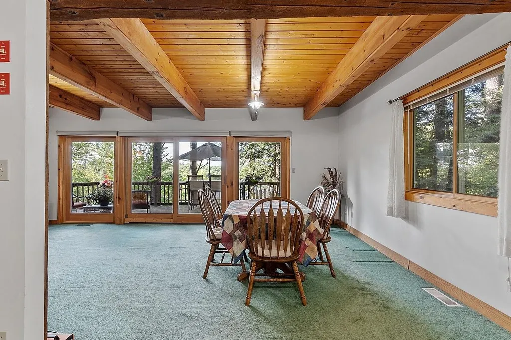 331 Hemlock Drive Gilmanton NH 03237