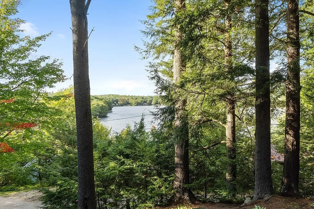331 Hemlock Drive Gilmanton NH 03237