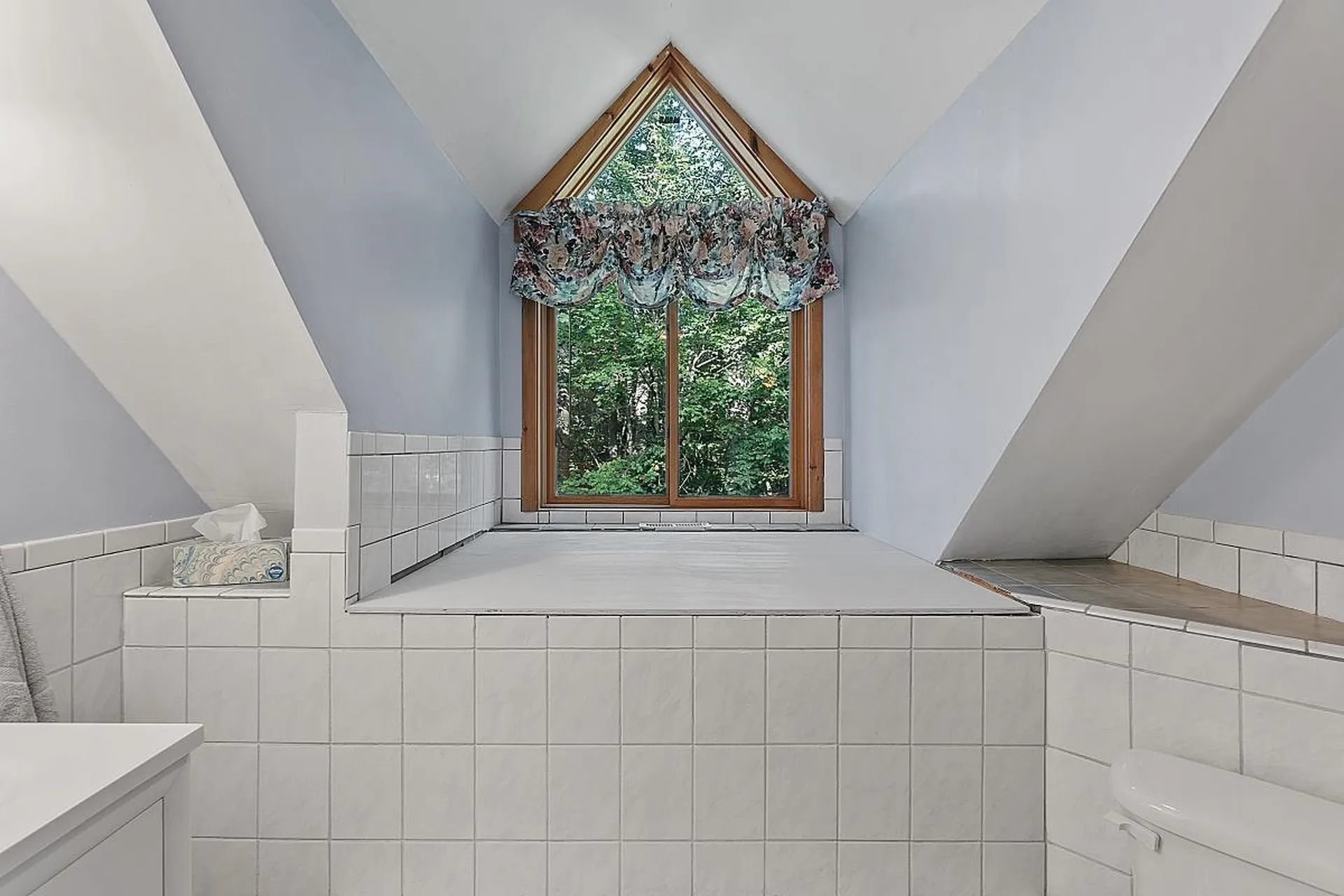 331 Hemlock Drive Gilmanton NH 03237