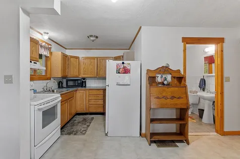 331 Hemlock Drive Gilmanton NH 03237