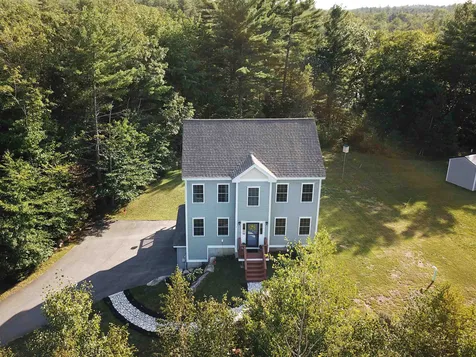 7 Mill Pond Road Northwood NH 03261