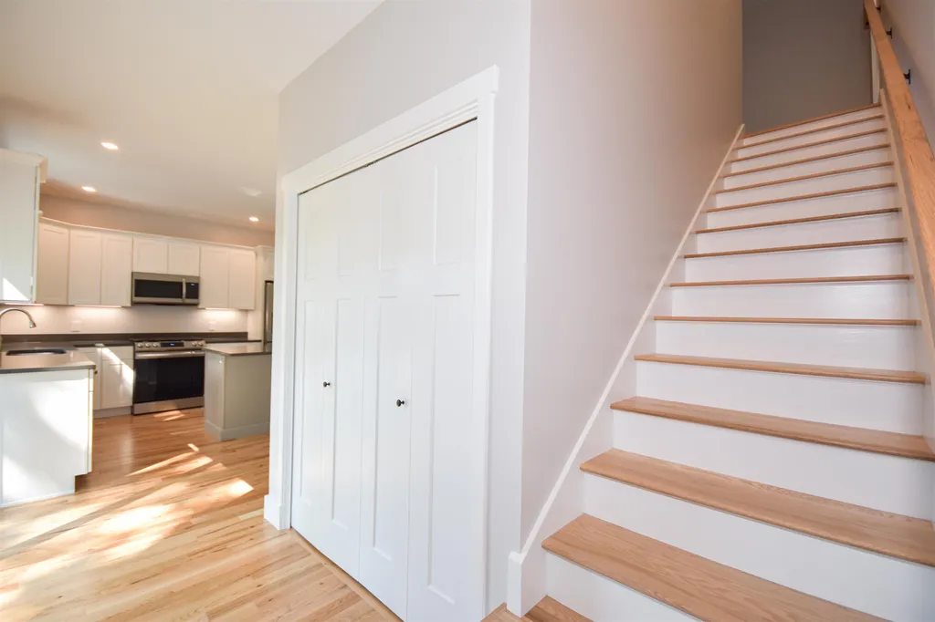 78 Bartlett Avenue Somersworth NH 03878