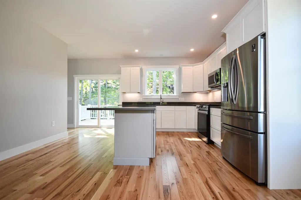 78 Bartlett Avenue Somersworth NH 03878