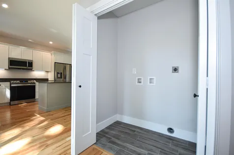 78 Bartlett Avenue Somersworth NH 03878