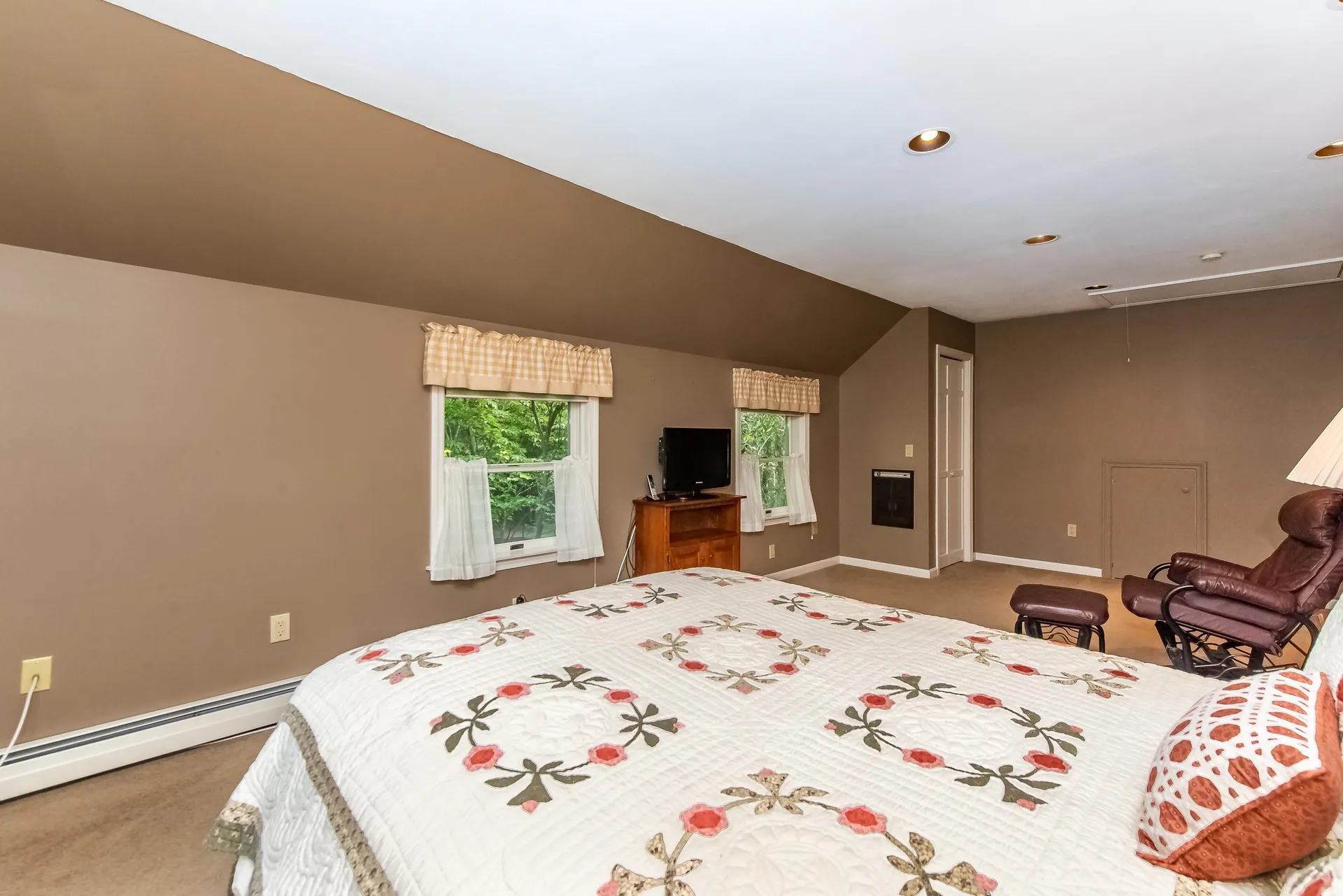 11 Fern Way Madbury NH 03823