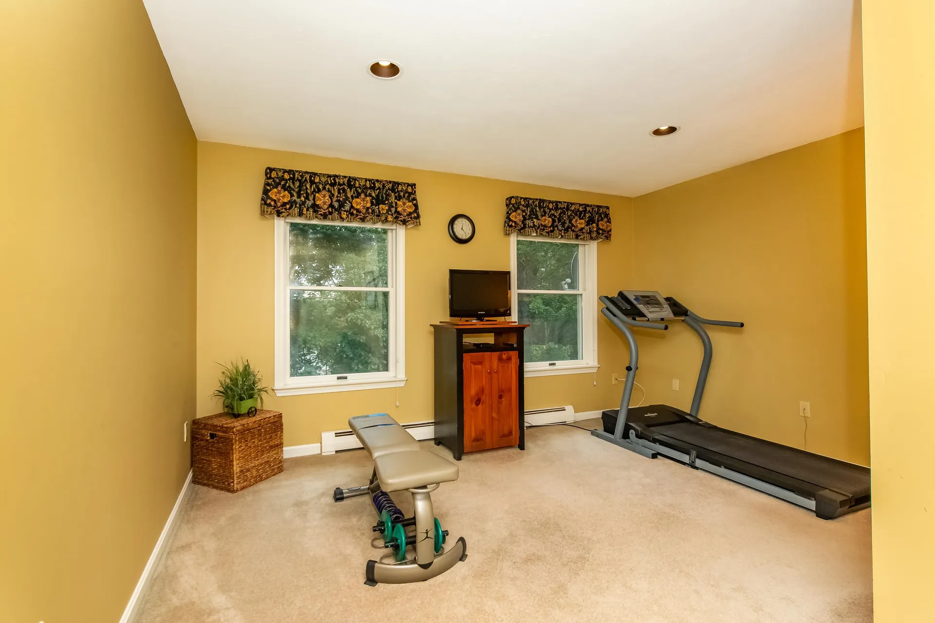 11 Fern Way Madbury NH 03823
