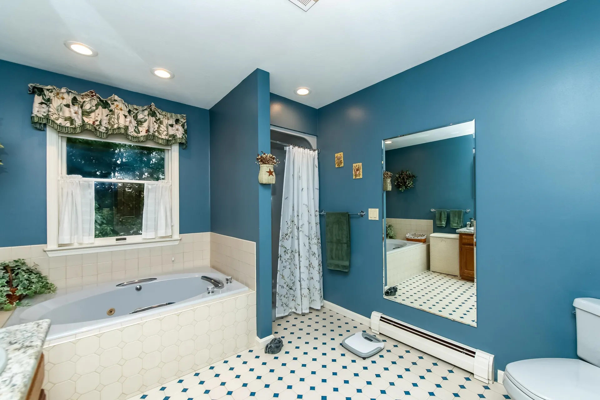 11 Fern Way Madbury NH 03823