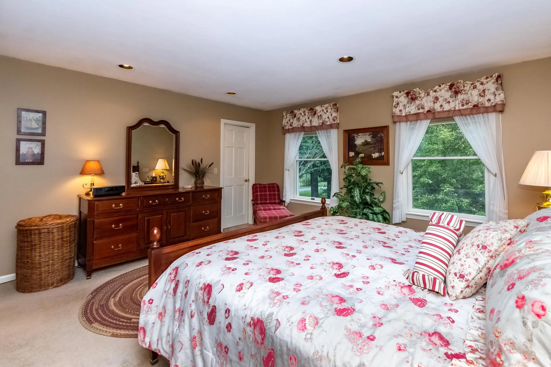 11 Fern Way Madbury NH 03823