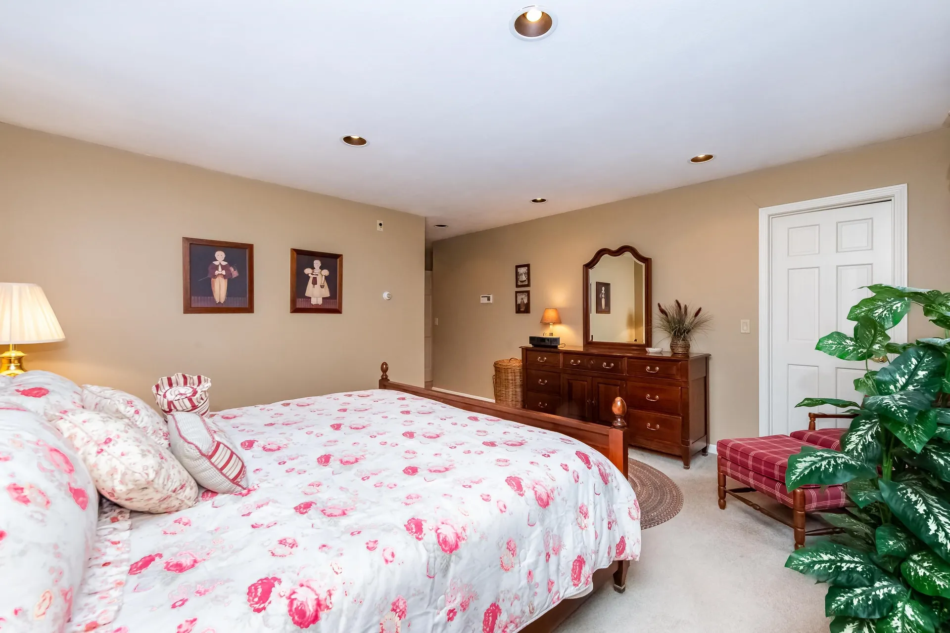 11 Fern Way Madbury NH 03823
