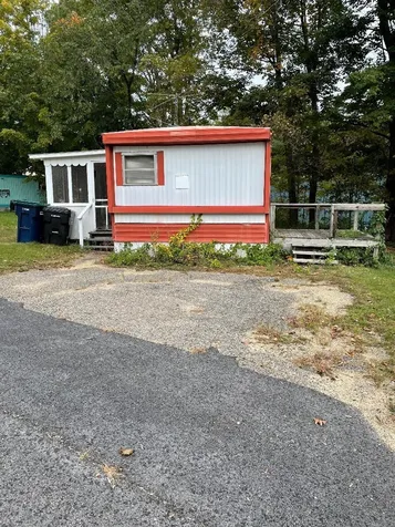 12 Quinn Street Tilton NH 03276