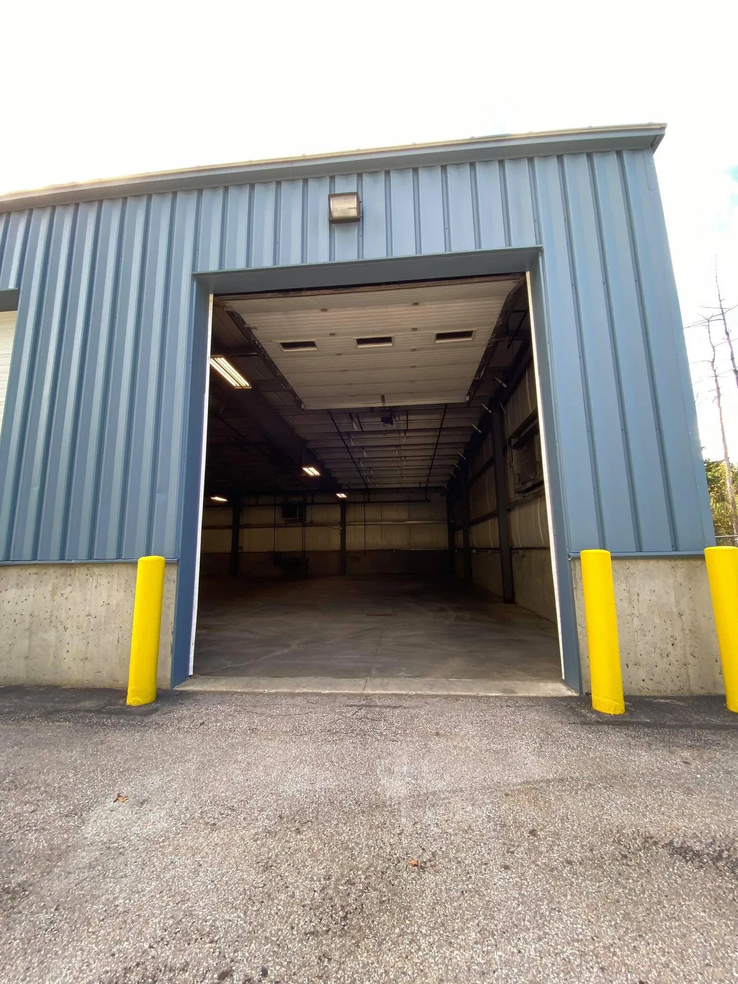 1069 S Mammoth Road Manchester NH 03104
