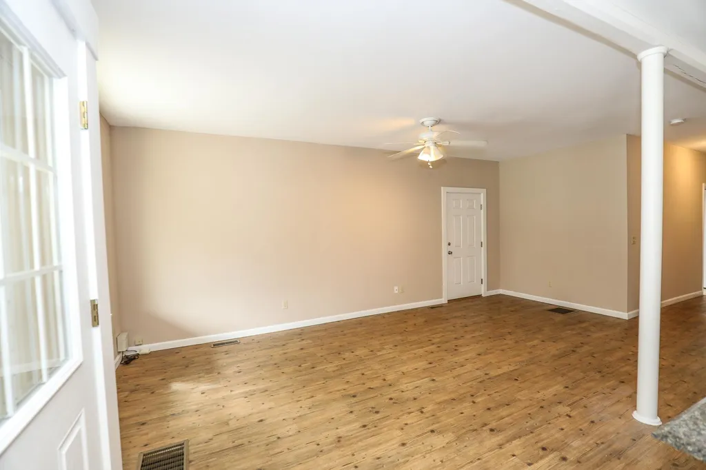 855 Route 103 E Warner NH 03278