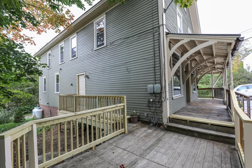 855 Route 103 E Warner NH 03278