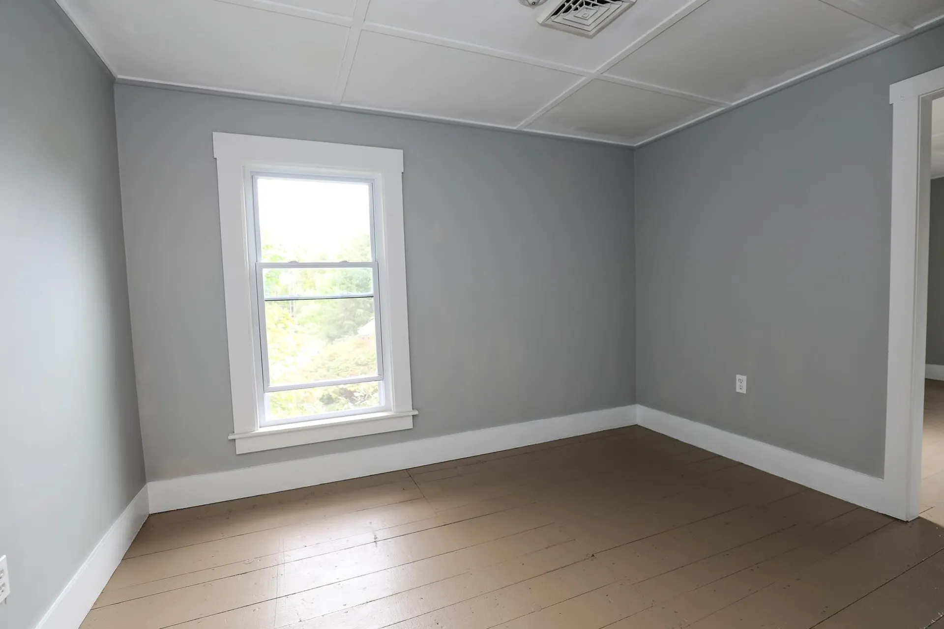 855 Route 103 E Warner NH 03278
