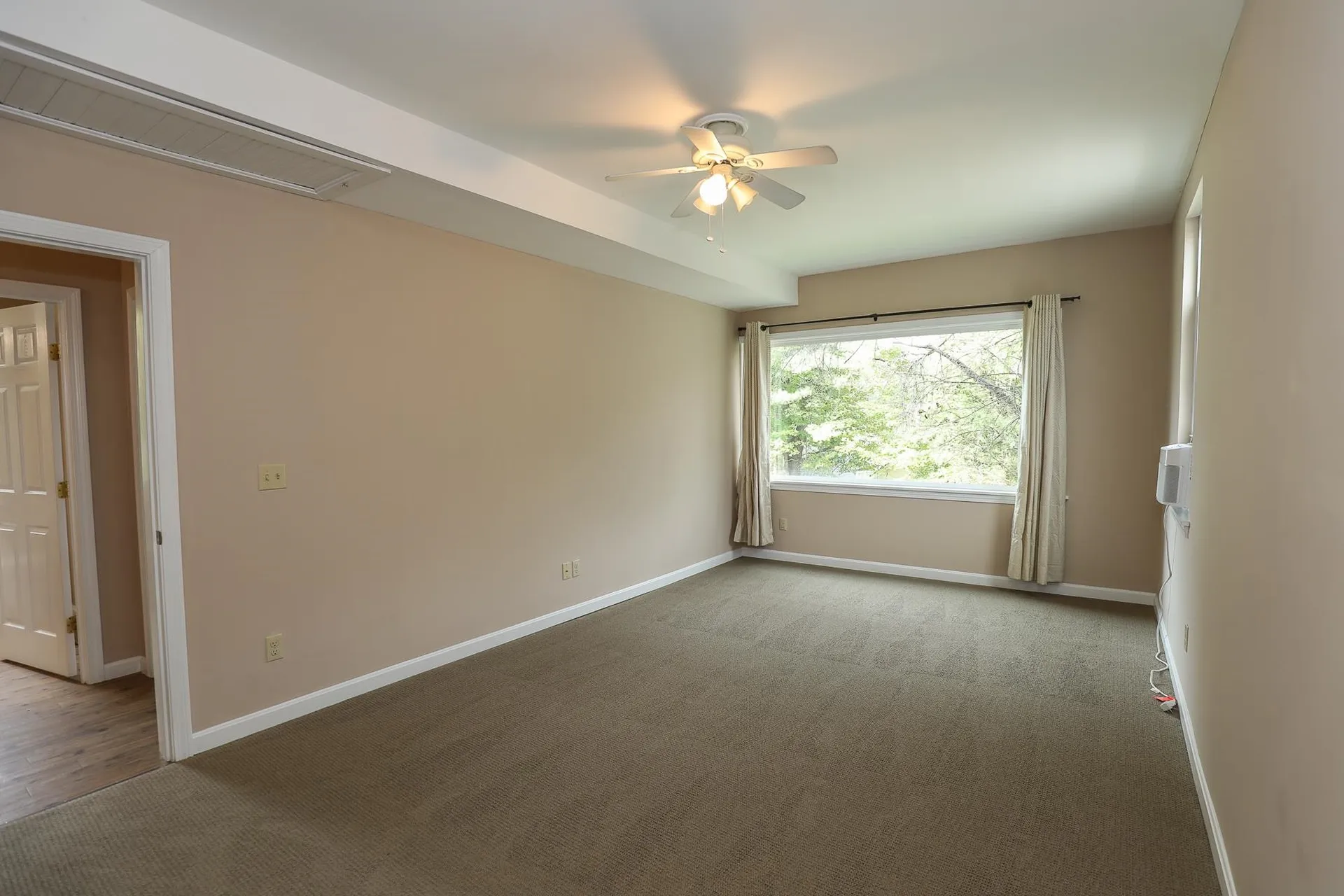 855 Route 103 E Warner NH 03278