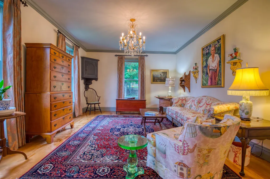475 Jesseman Road Sugar Hill NH 03586