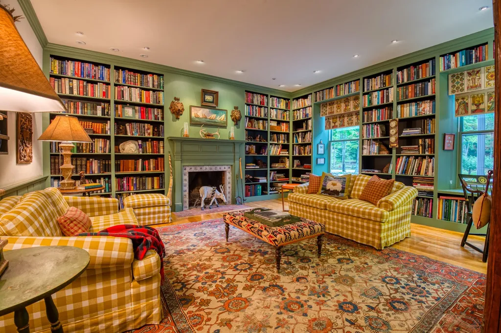475 Jesseman Road Sugar Hill NH 03586