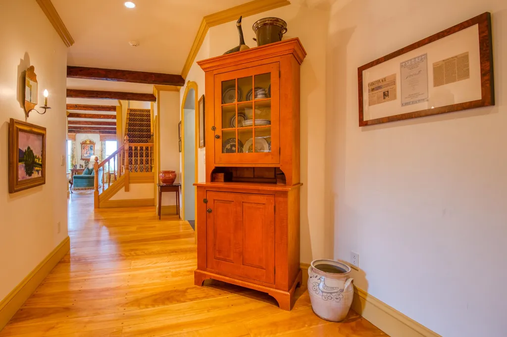 475 Jesseman Road Sugar Hill NH 03586