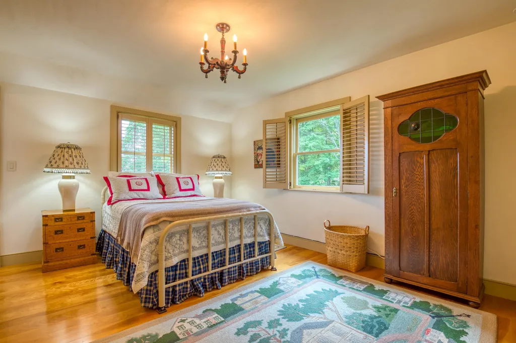 475 Jesseman Road Sugar Hill NH 03586