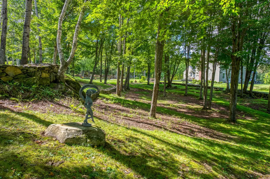 475 Jesseman Road Sugar Hill NH 03586