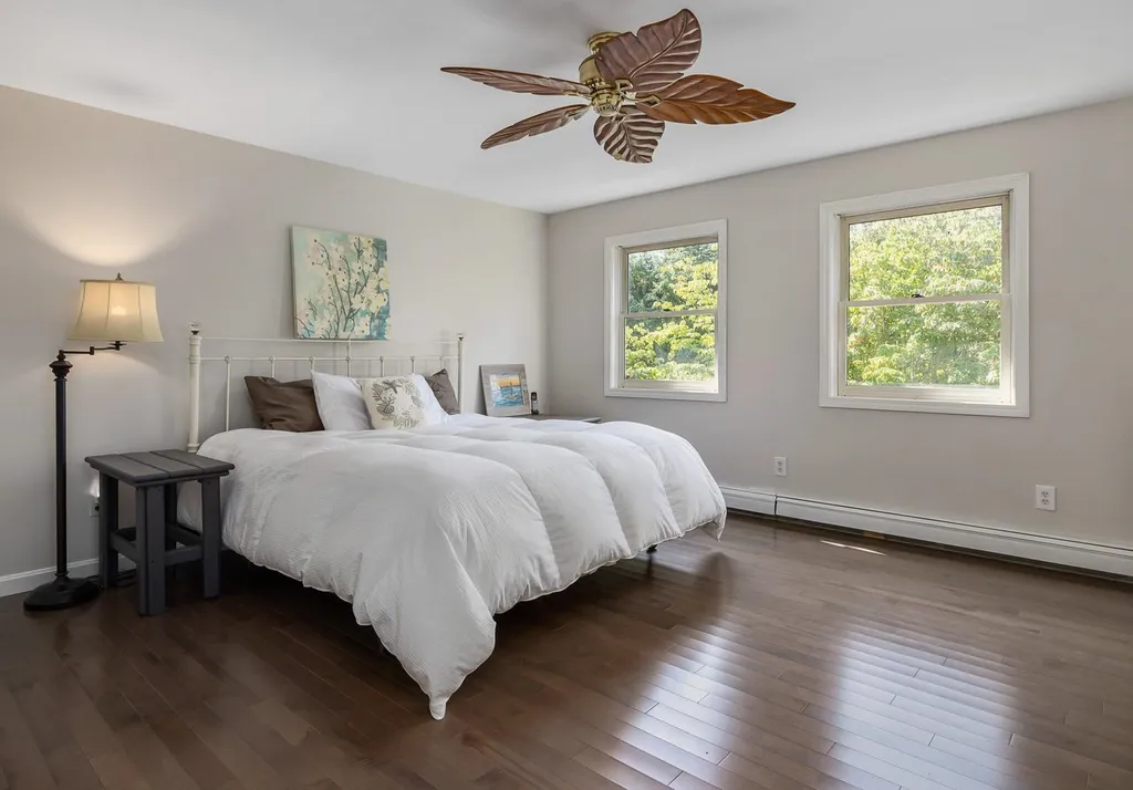 15 Lafayette Terrace North Hampton NH 03862
