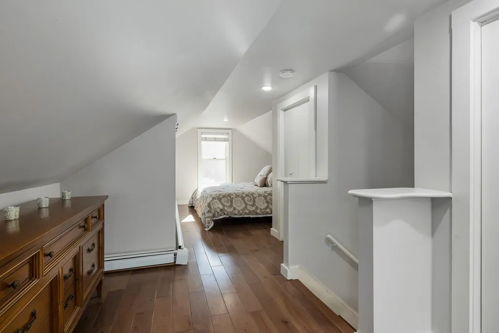 15 Lafayette Terrace North Hampton NH 03862