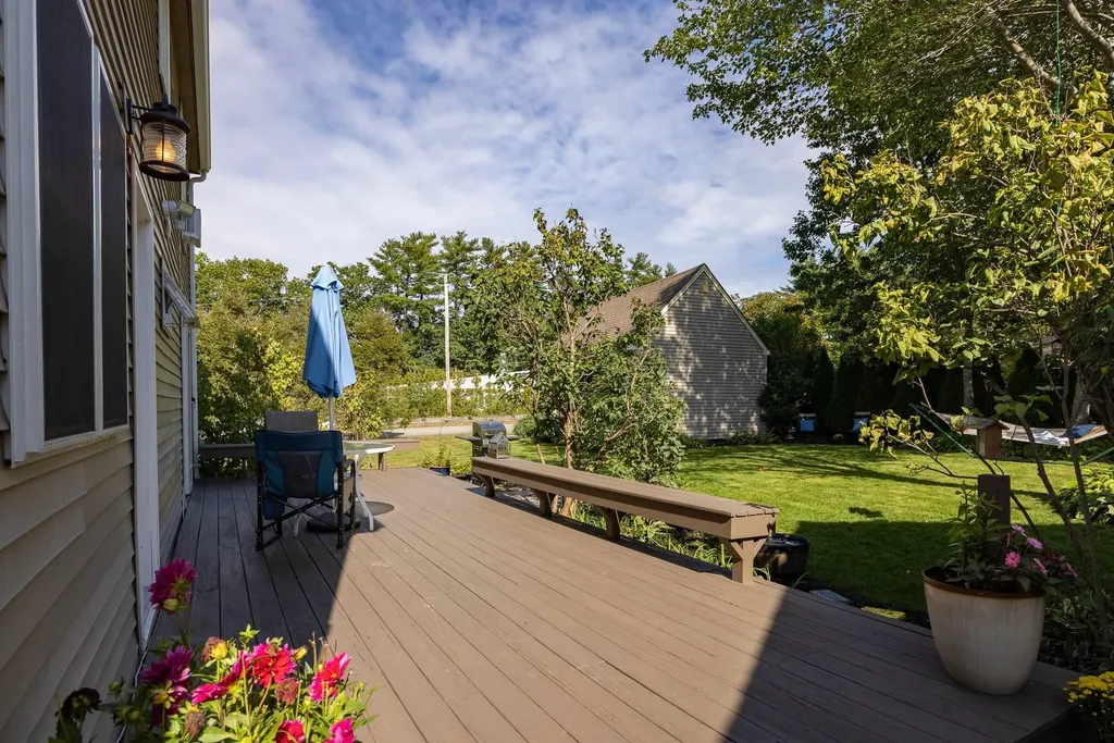 15 Lafayette Terrace North Hampton NH 03862