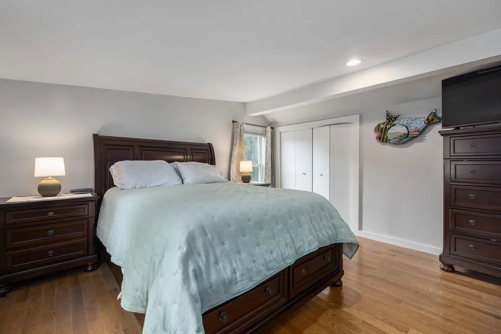 15 Lafayette Terrace North Hampton NH 03862
