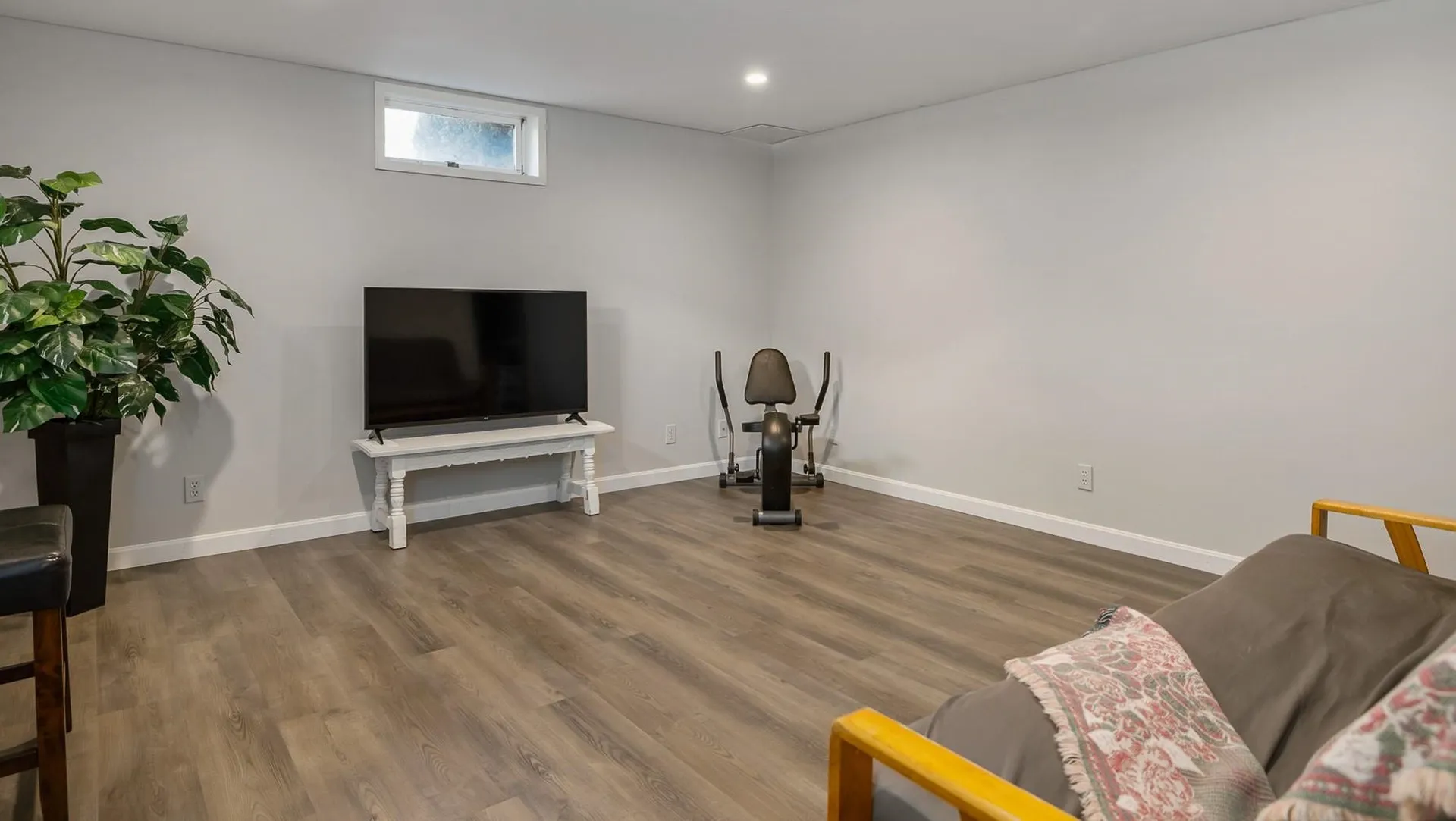15 Lafayette Terrace North Hampton NH 03862