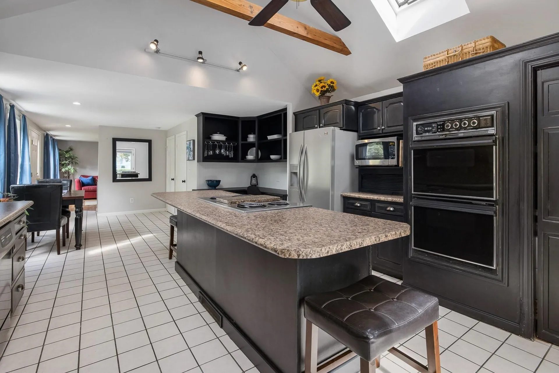 15 Lafayette Terrace North Hampton NH 03862