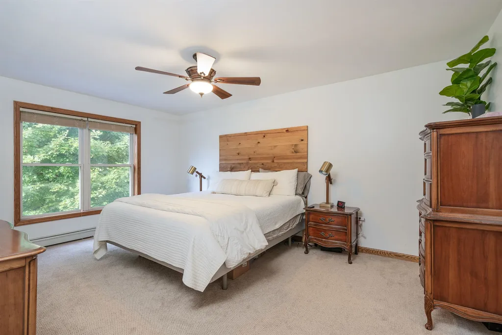 1936 River Road Sharon VT 05056