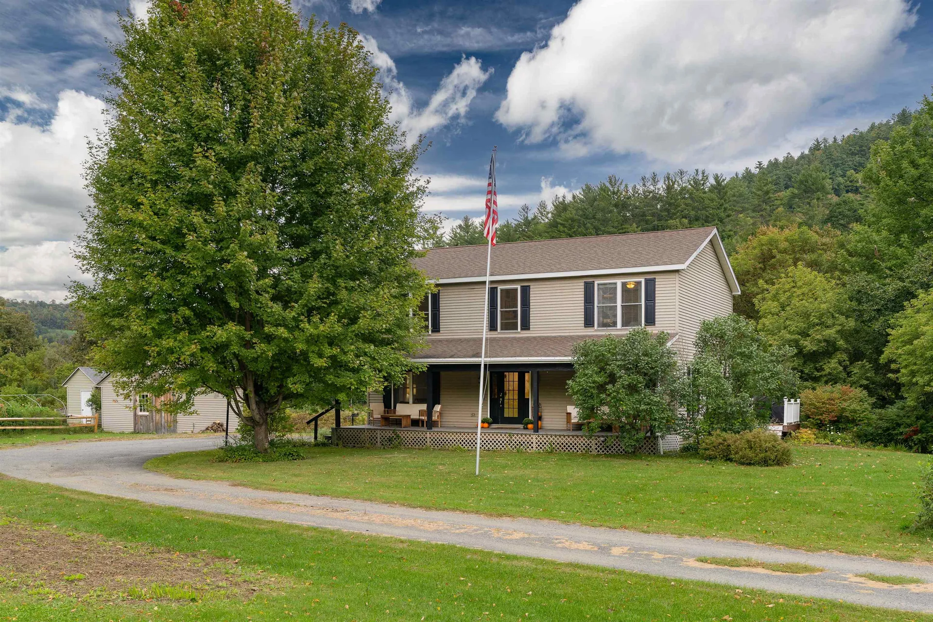 1936 River Road Sharon VT 05056