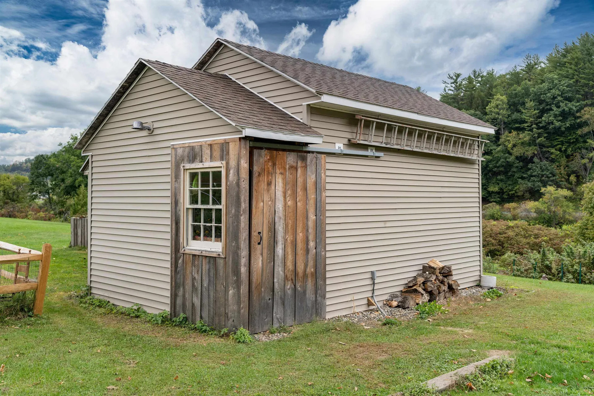 1936 River Road Sharon VT 05056