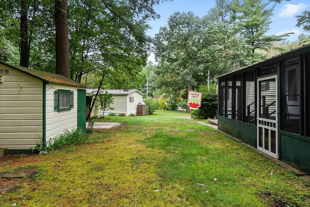 29 Mercury Lane Nashua NH 03062