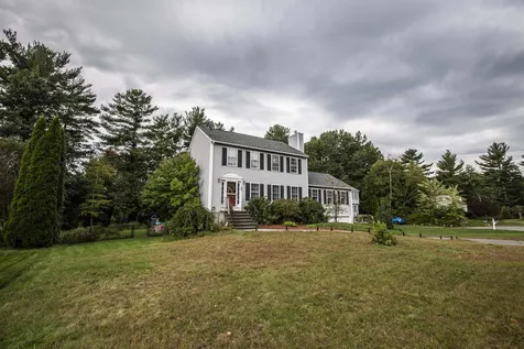 20 Magnolia Lane Derry NH 03038