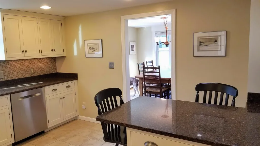 213 Bear Hill Road Chichester NH 03258