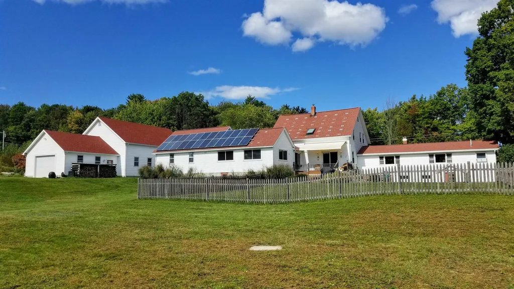 213 Bear Hill Road Chichester NH 03258