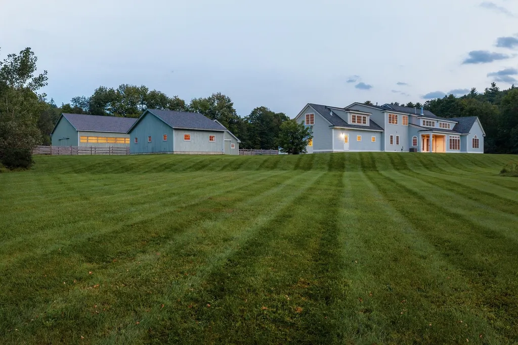 39 Tranquil Brook Lane Hanover NH 03755