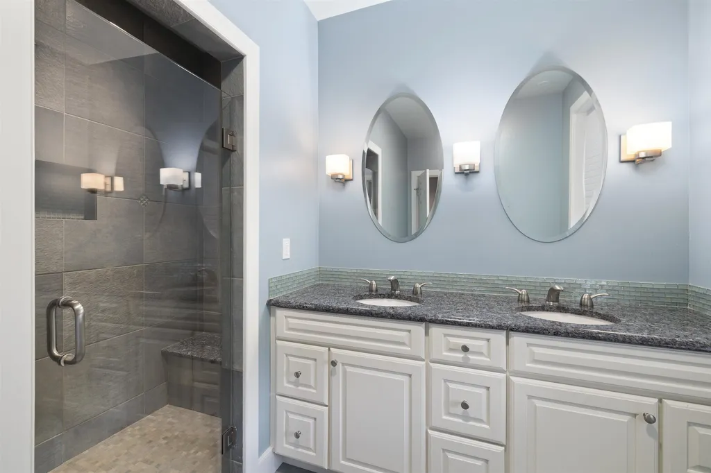 39 Tranquil Brook Lane Hanover NH 03755