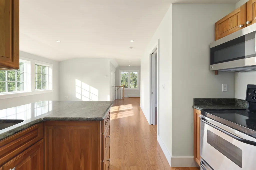 39 Tranquil Brook Lane Hanover NH 03755