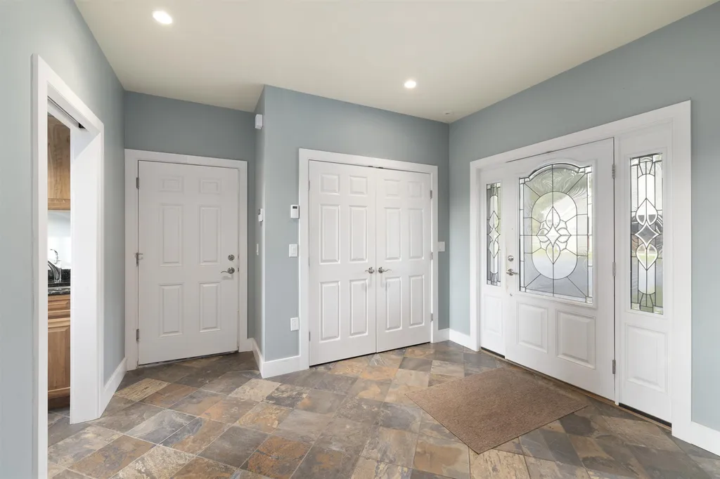 39 Tranquil Brook Lane Hanover NH 03755