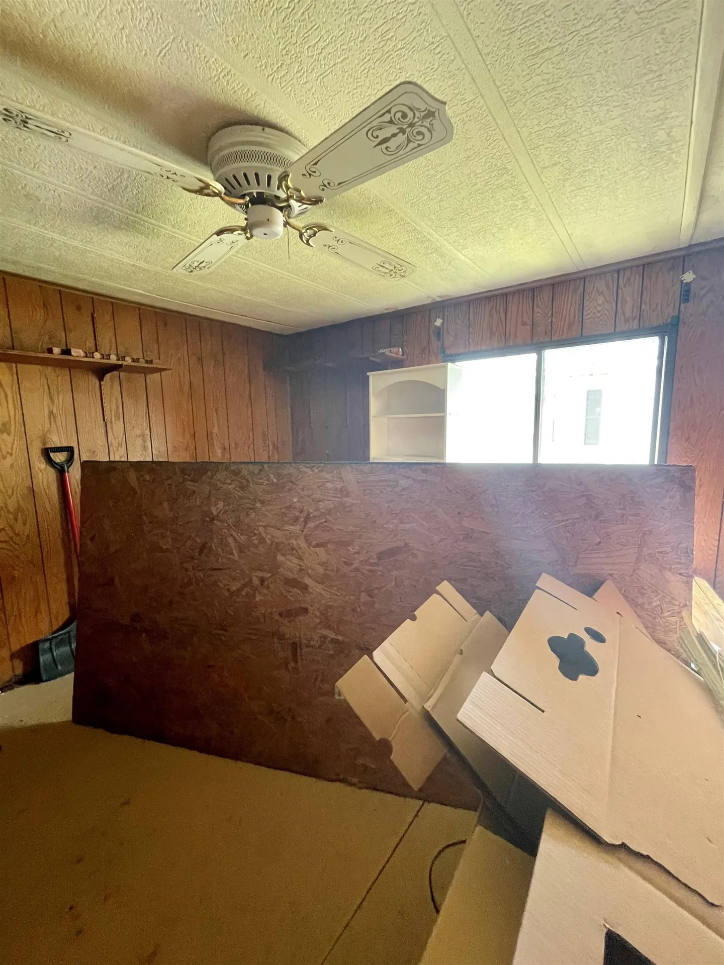 24 Anthony Circle Swanzey NH 03446