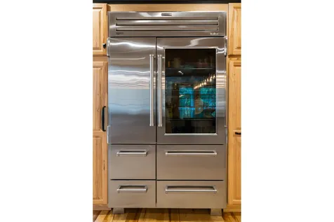 78 Amesbury Road Newton NH 03858