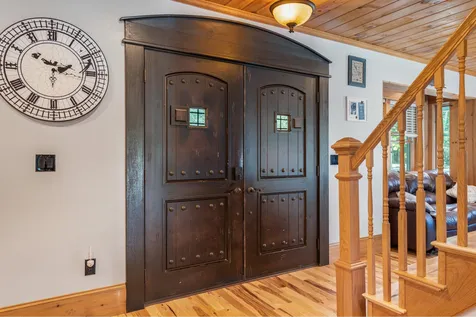 78 Amesbury Road Newton NH 03858