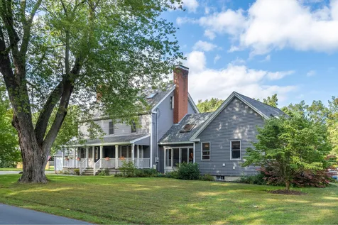 78 Amesbury Road Newton NH 03858